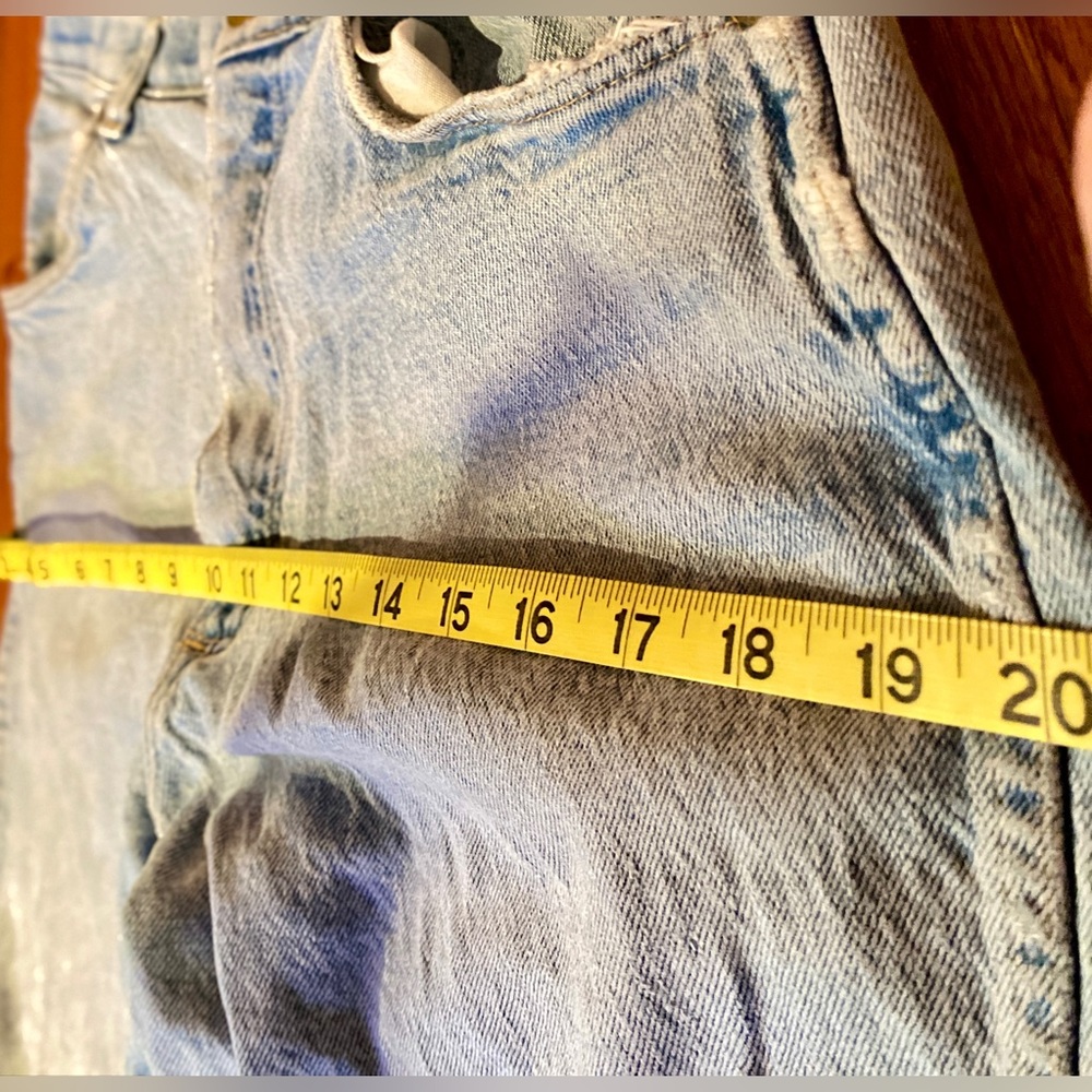 34/29 Wrangler Authentic Premium Quality Blue Jeans - distressed - Picture 11 of 17